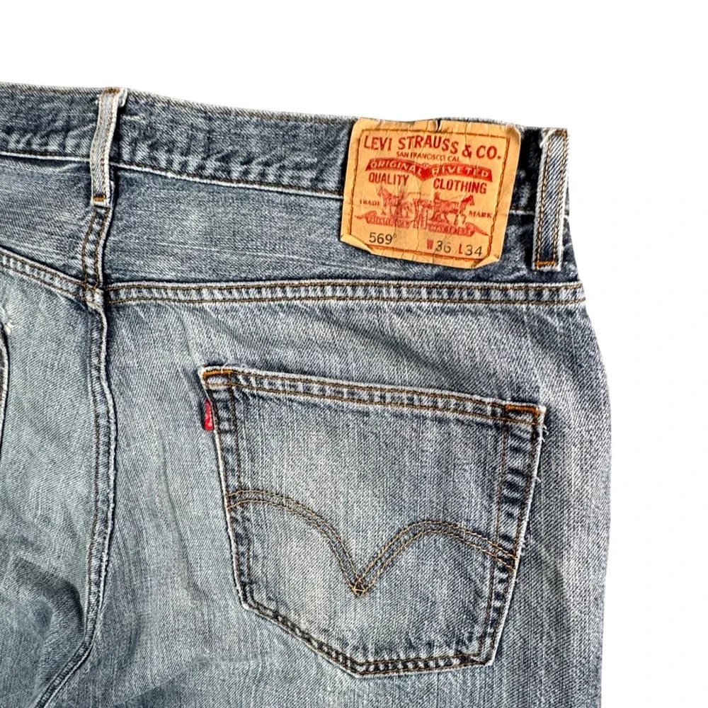 Y2K Levi's 569 Loose Straight Fit Mens 37x33 Jean Light Wash Distressed Baggy‎